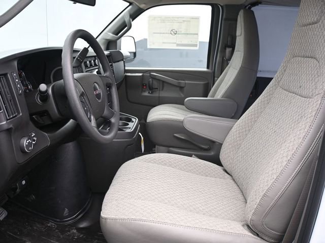 2026 GMC Savana Cargo Work Van - Photo 10