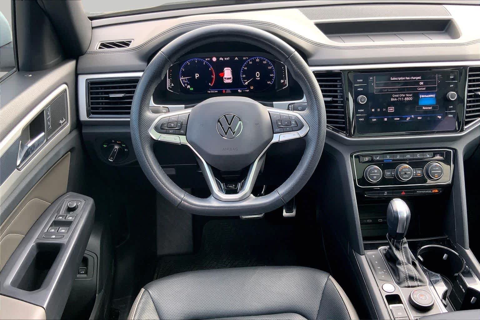 Used 2021 Pure White Volkswagen 3.6L V6 SEL Premium R-Line image 9