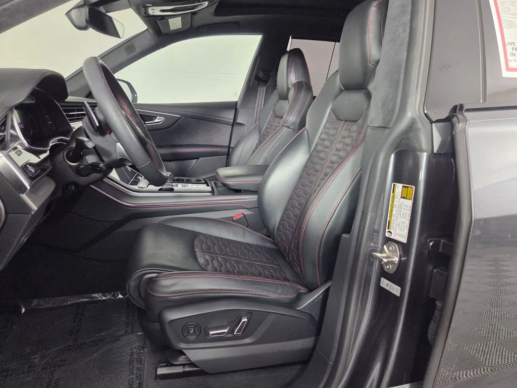 Used 2024 Daytona Gray Pearl Effect Audi 4.0T image 11