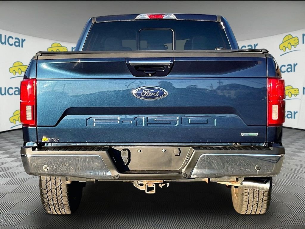 Used 2020 Blue Ford Lariat image 5