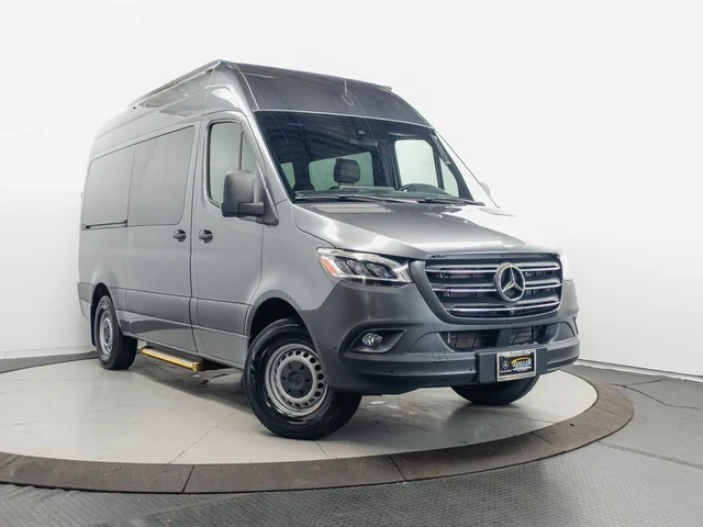 2024 Mercedes-Benz Sprinter 2500 Passenger 144 WB