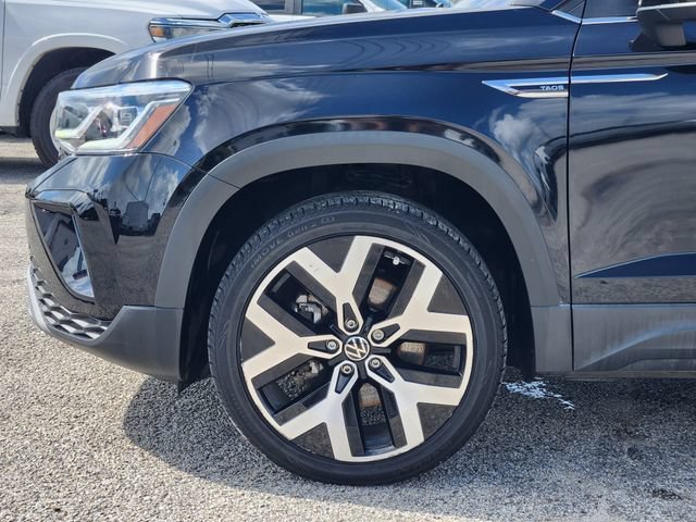 Used 2022  Volkswagen SEL image 8