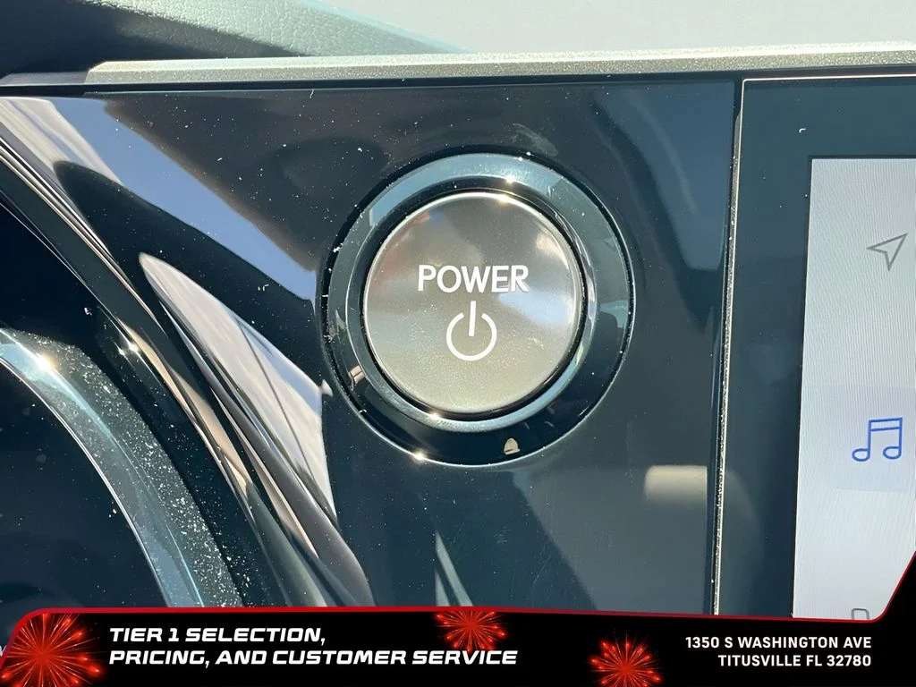 Used 2025 Silver Lexus 350h Premium Plus image 33