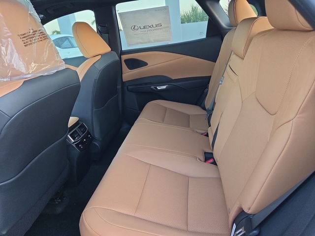 New 2026 Eminent White Pearl Lexus PREMIUM image 23