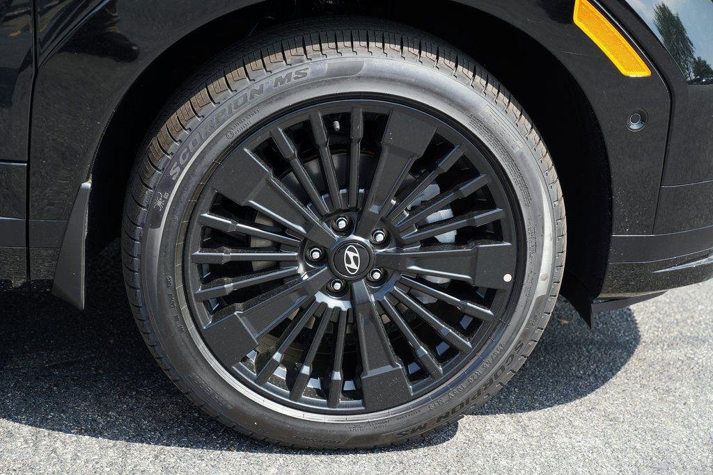 New 2026 Phantom Black Hyundai Calligraphy image 7