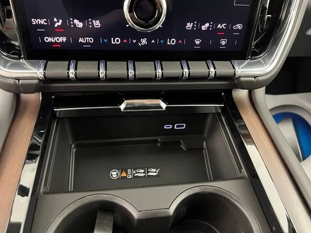 2026 GMC Yukon XL Denali - Photo 30