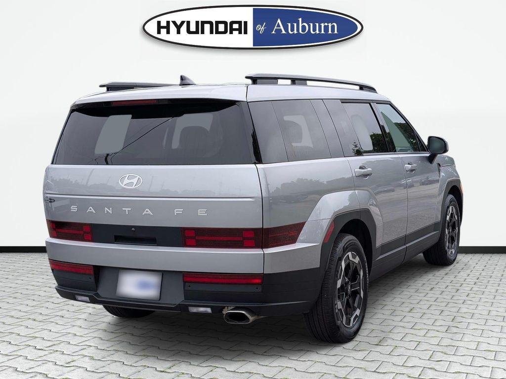 New 2026 Silver Hyundai SEL FWD image 10