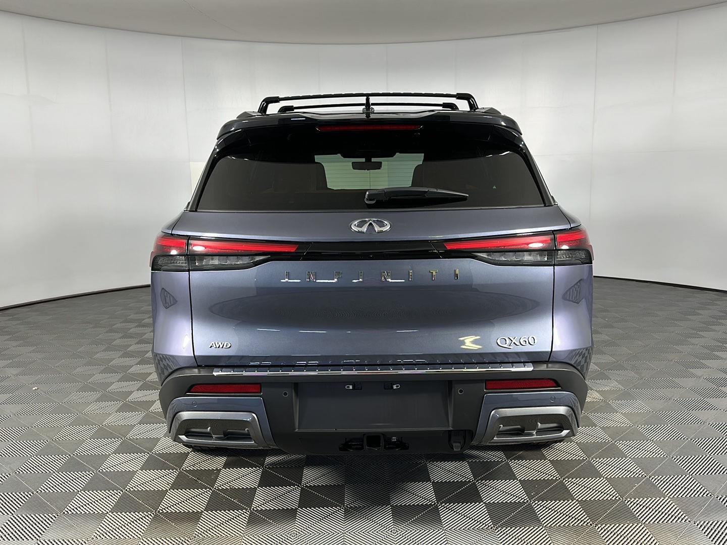Used 2025 Moonbow Blue/Black Obsidian INFINITI AUTOGRAPH image 24