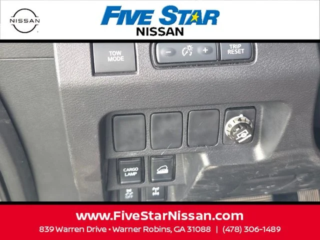Used 2024  Nissan PRO-4X image 27