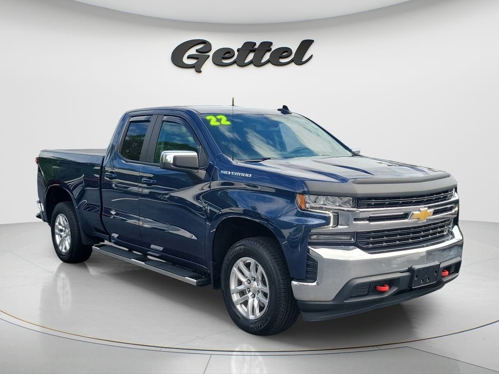 2022 Chevrolet Silverado 1500 LT - Photo 3