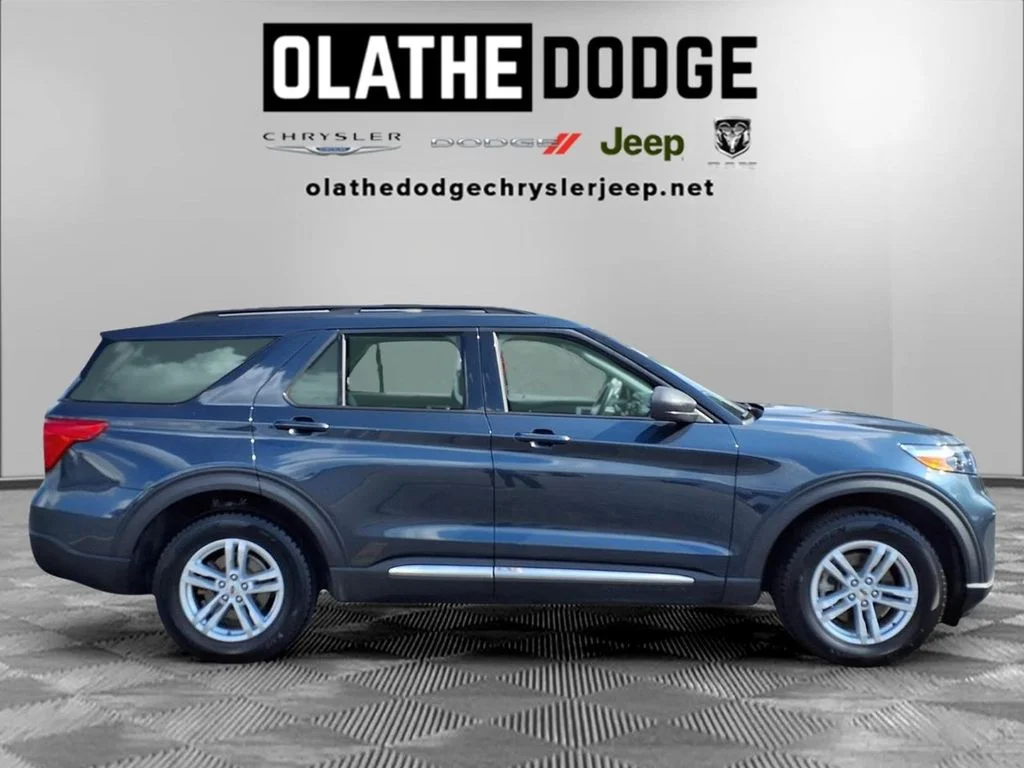 Used 2022 Blue Ford XLT image 30
