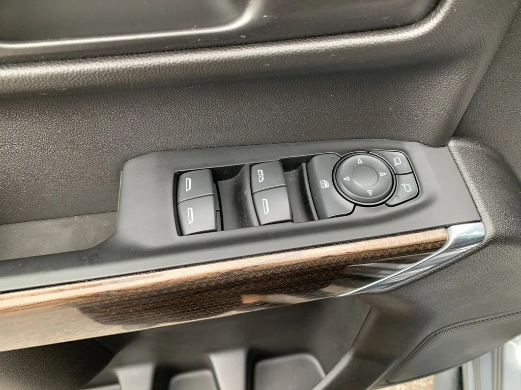 Used 2021 Gray Chevrolet LT Trail Boss image 13