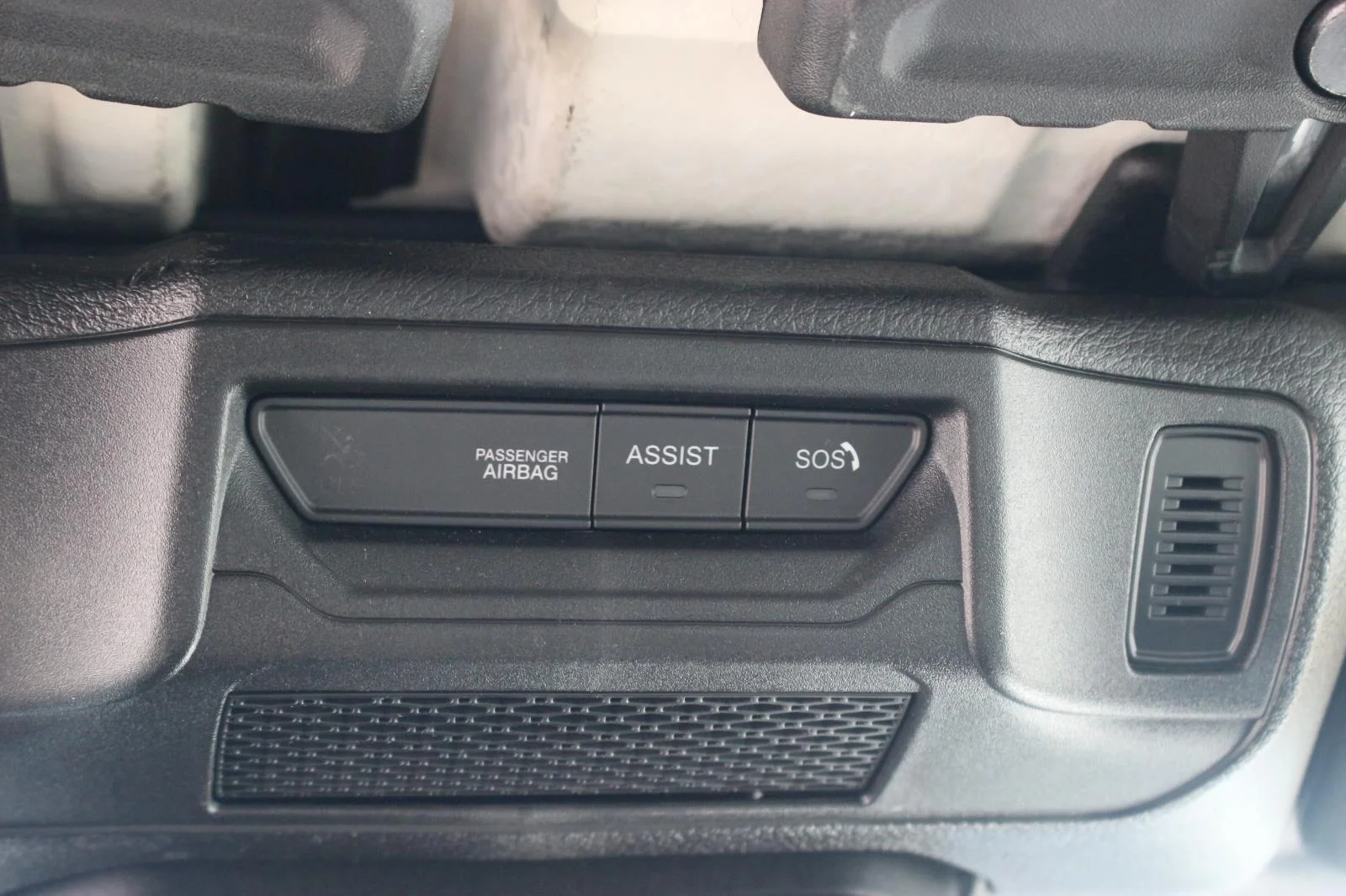 Used 2024 Grey Jeep Sahara image 30