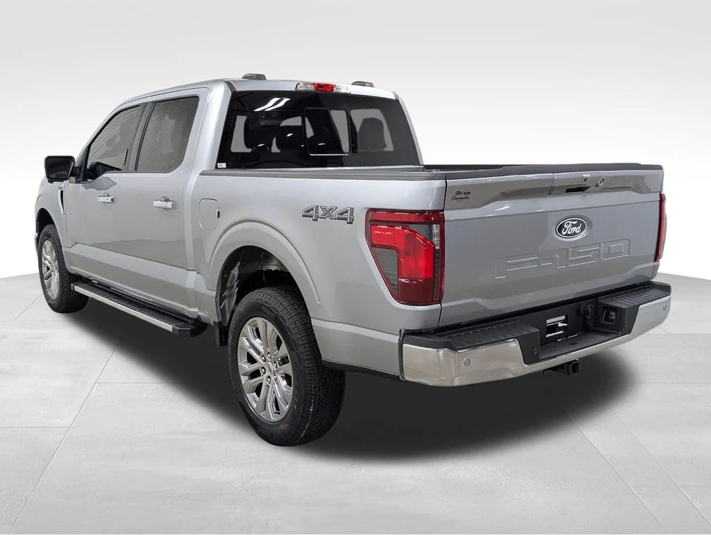 New 2026 Iconic Silver Metallic Ford XLT image 28