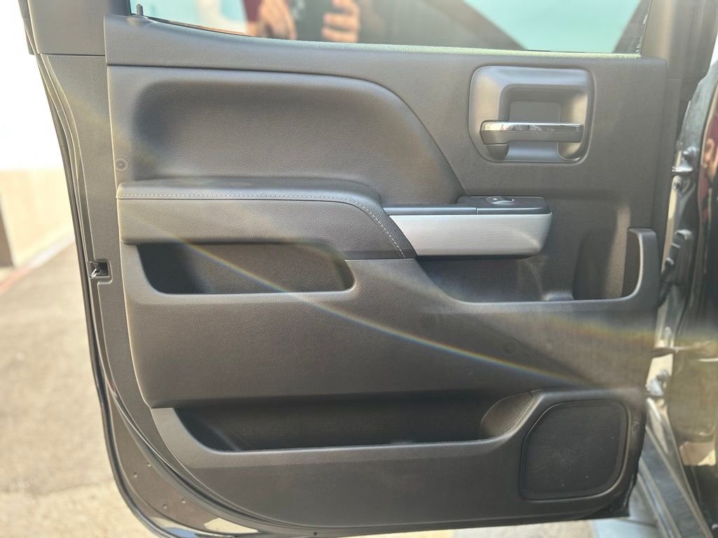 Used 2017 Black Chevrolet LTZ image 17