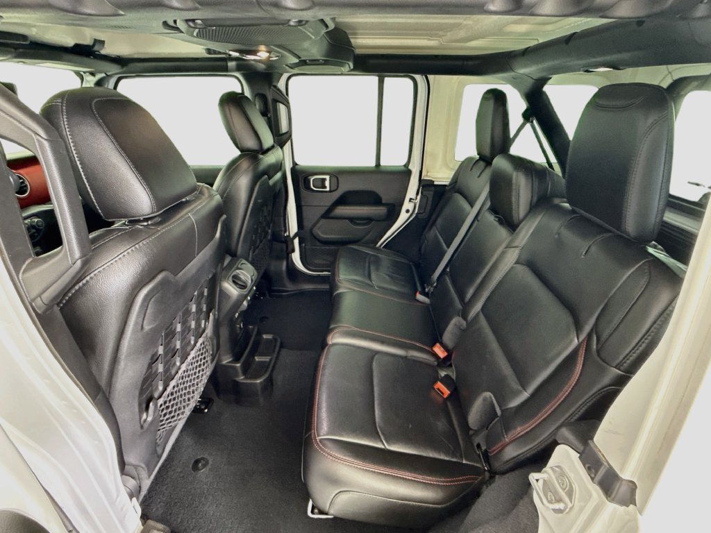 Used 2020 Bright White Clearcoat Jeep Unlimited Rubicon image 20