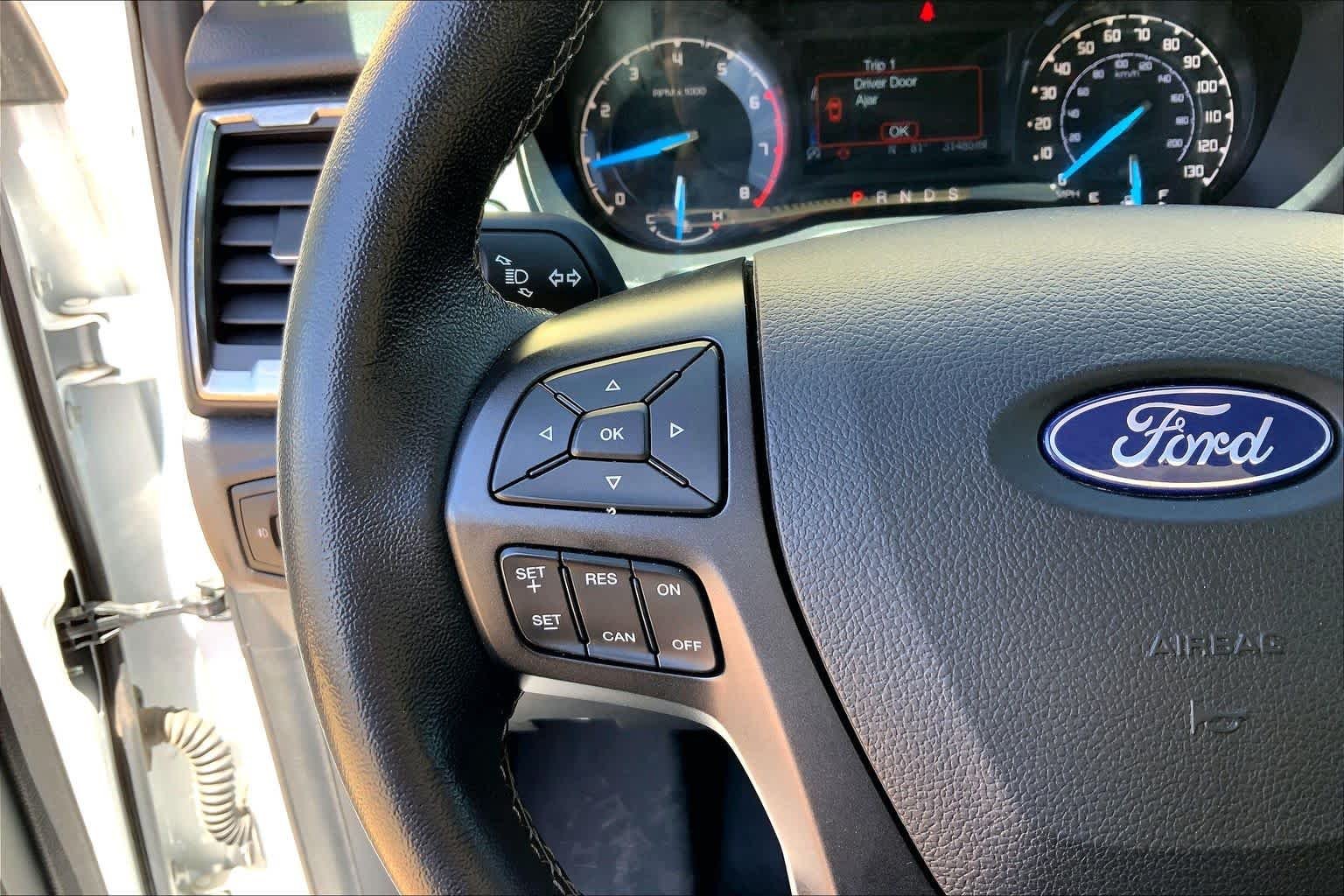 Used 2023 Oxford White Ford XLT image 24