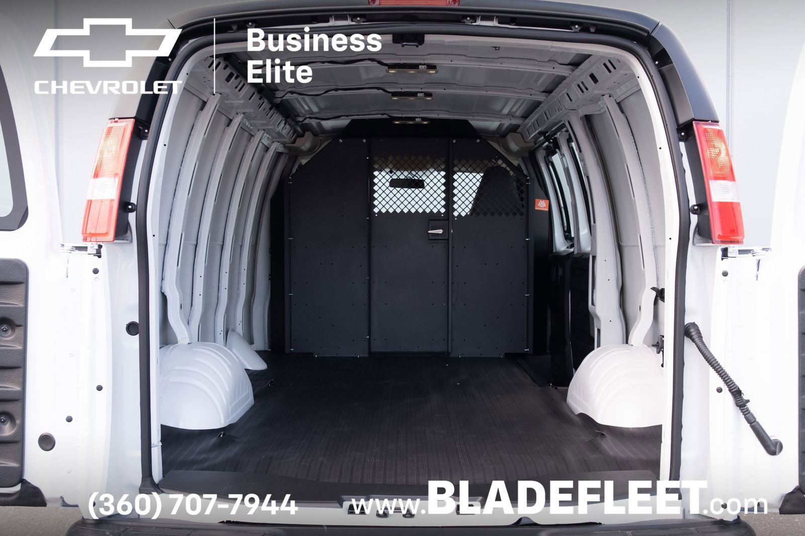 2026 Chevrolet Express Cargo Work Van - Photo 15