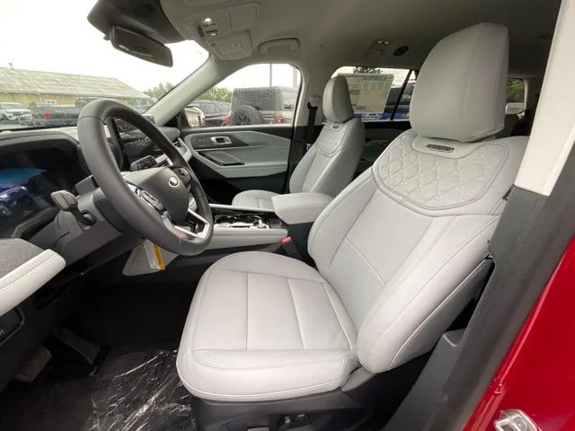 New 2026 Rapid Red Metallic Tinted Clearcoat Ford Platinum™ image 15