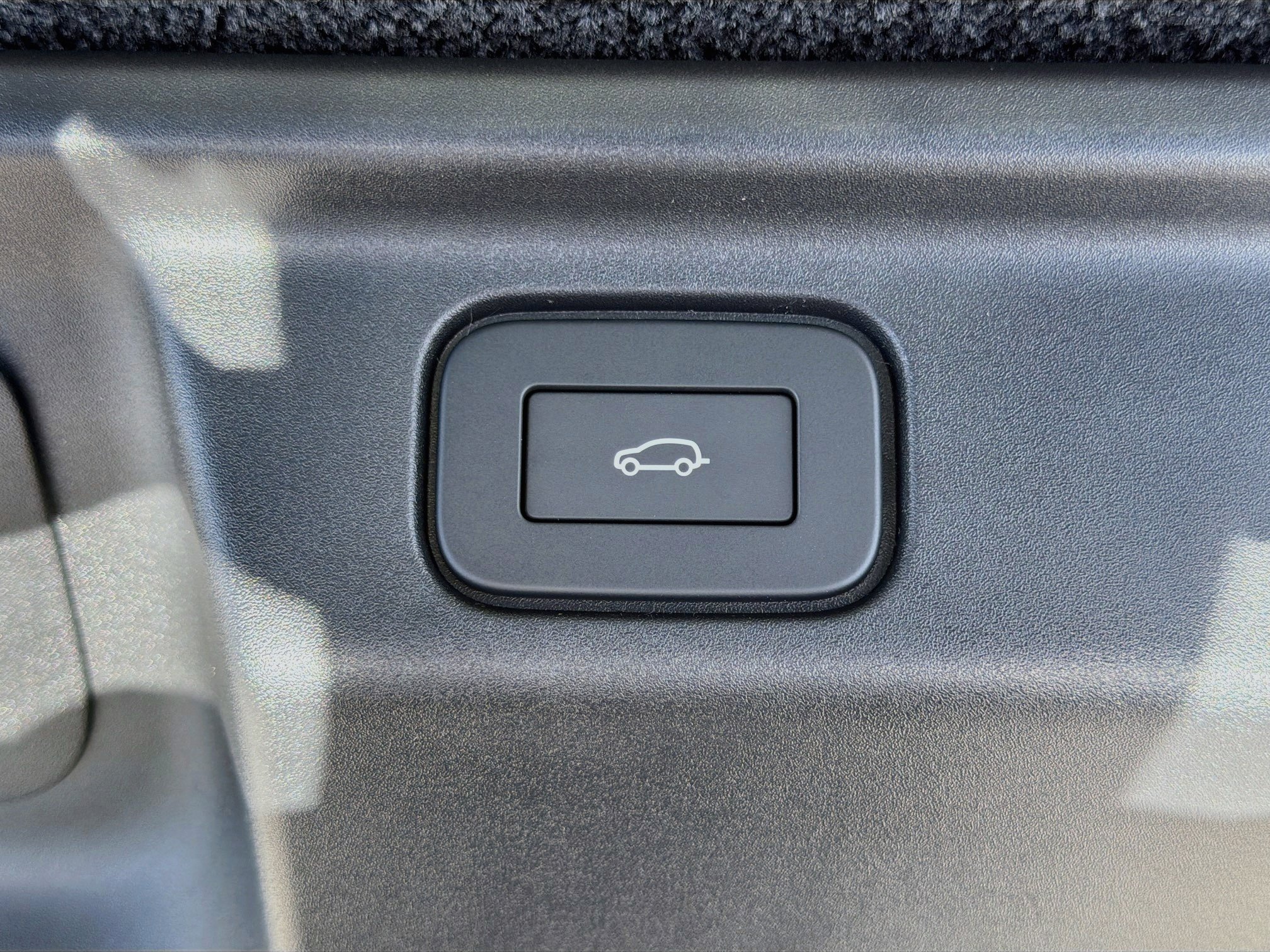 New 2026 Eiger Grey LAND ROVER SE 7 Seats image 46