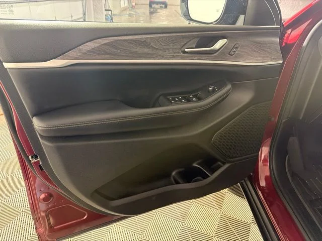 Certified Used 2023 Red Jeep Limited image 15