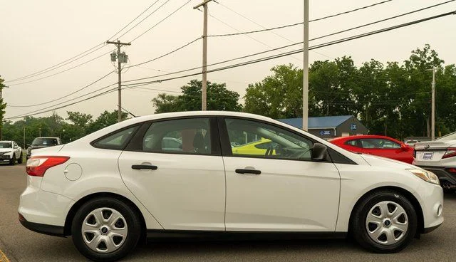 Used 2014 White Ford S image 5