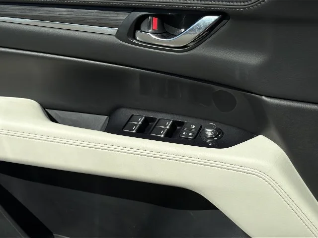 Used 2019 Red Mazda Grand Touring image 35
