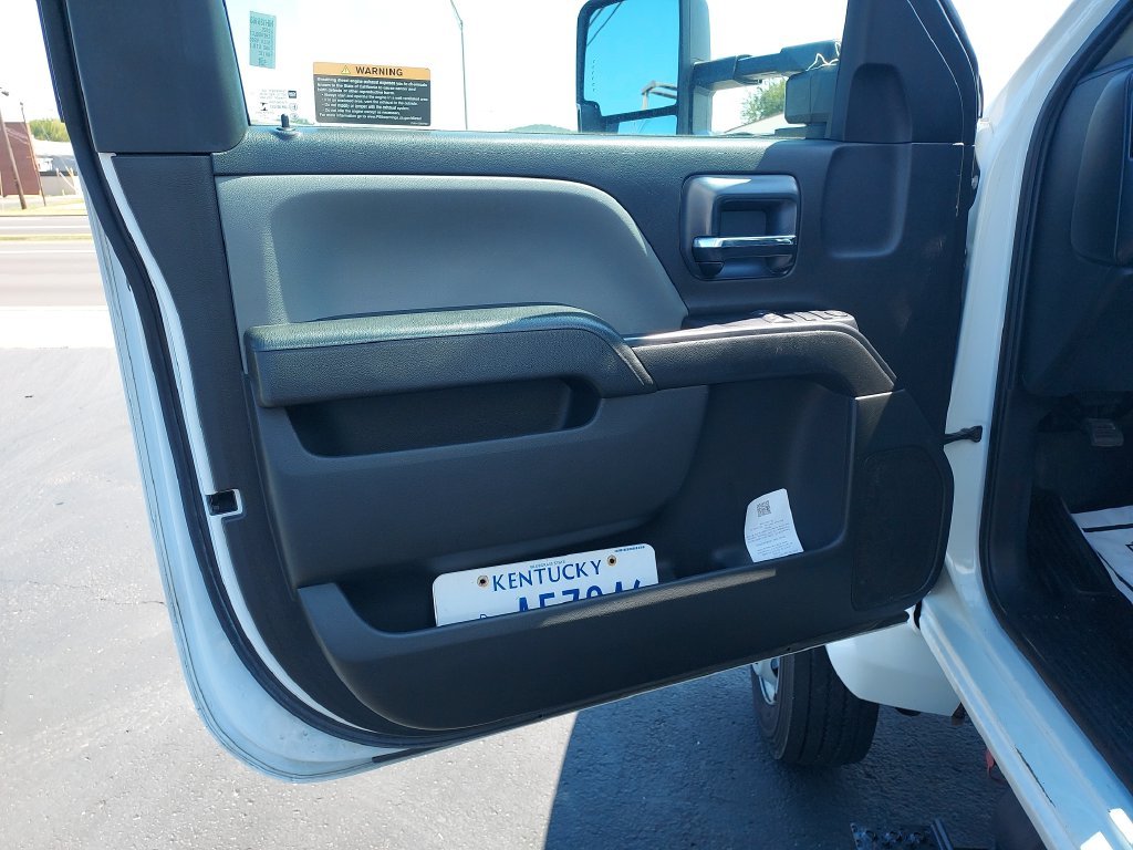 Used 2021 White Chevrolet Work Truck image 12