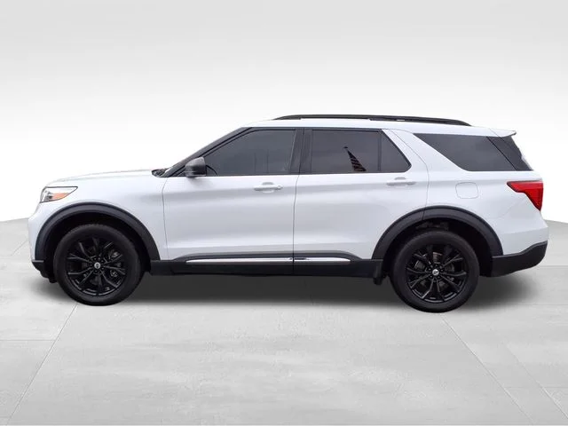 Used 2020 White Ford XLT image 7