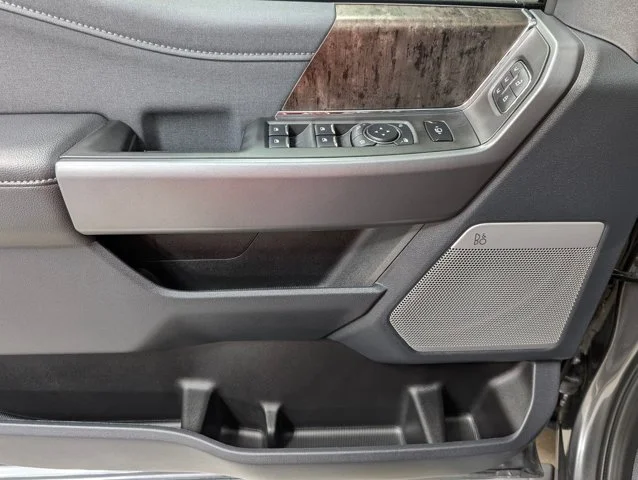 New 2026 Carbonized Gray Metallic Ford F-250® Lariat® image 52
