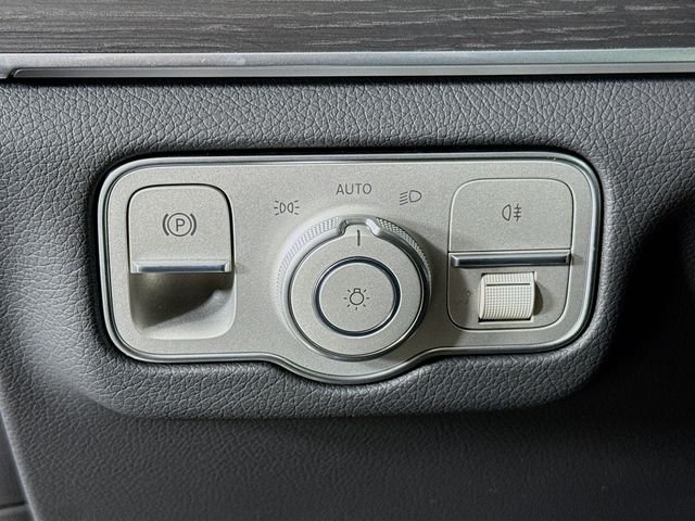 Used 2026  Mercedes-Benz GLS 450 image 10