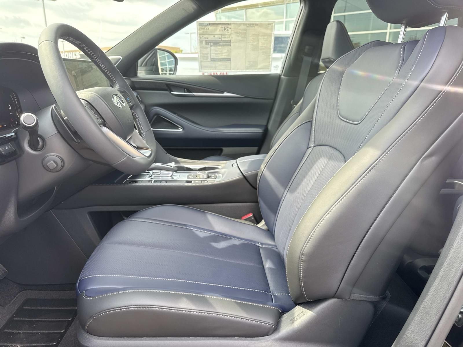 2026 INFINITI QX60 LUXE - Photo 12
