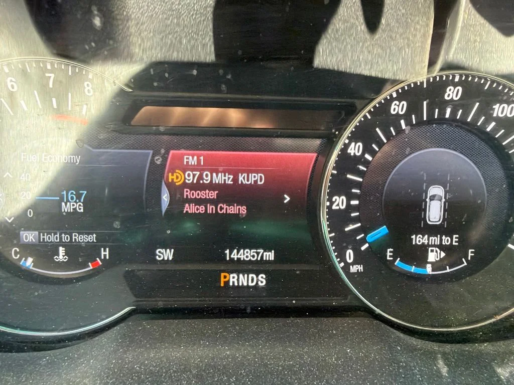 Used 2016 Black Ford Platinum image 12