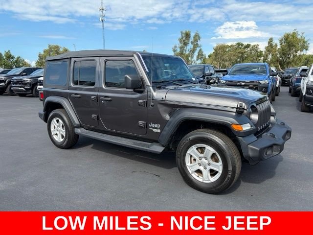 Used 2020 Gray Jeep Unlimited Sport S image 1