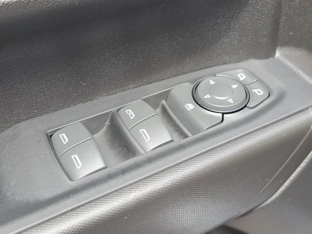 Certified Used 2022 Blue Metallic Chevrolet  image 18