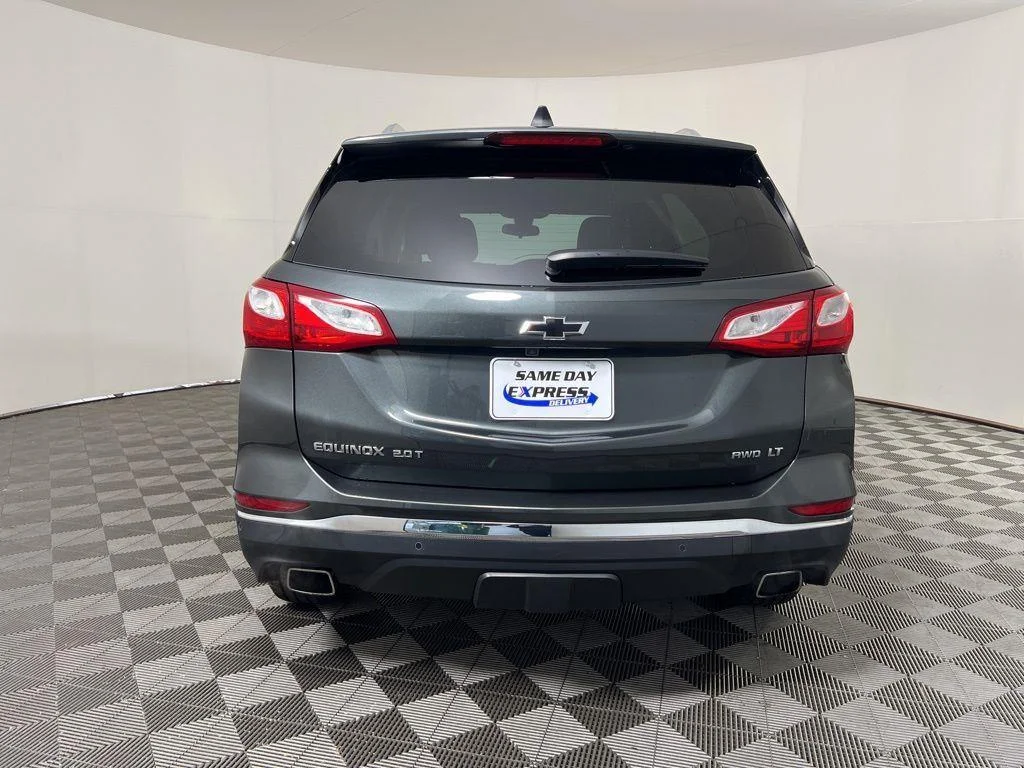 Used 2020 Nightfall Gray Metallic Chevrolet LT image 27