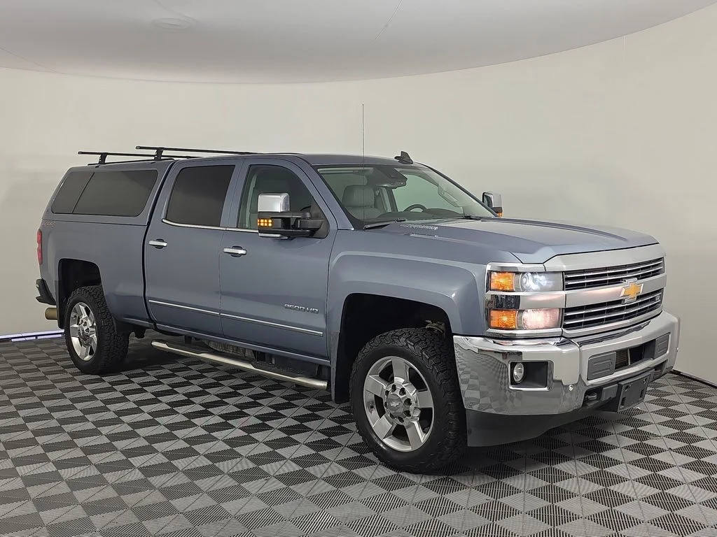 Used 2016 Gray Chevrolet LTZ image 9