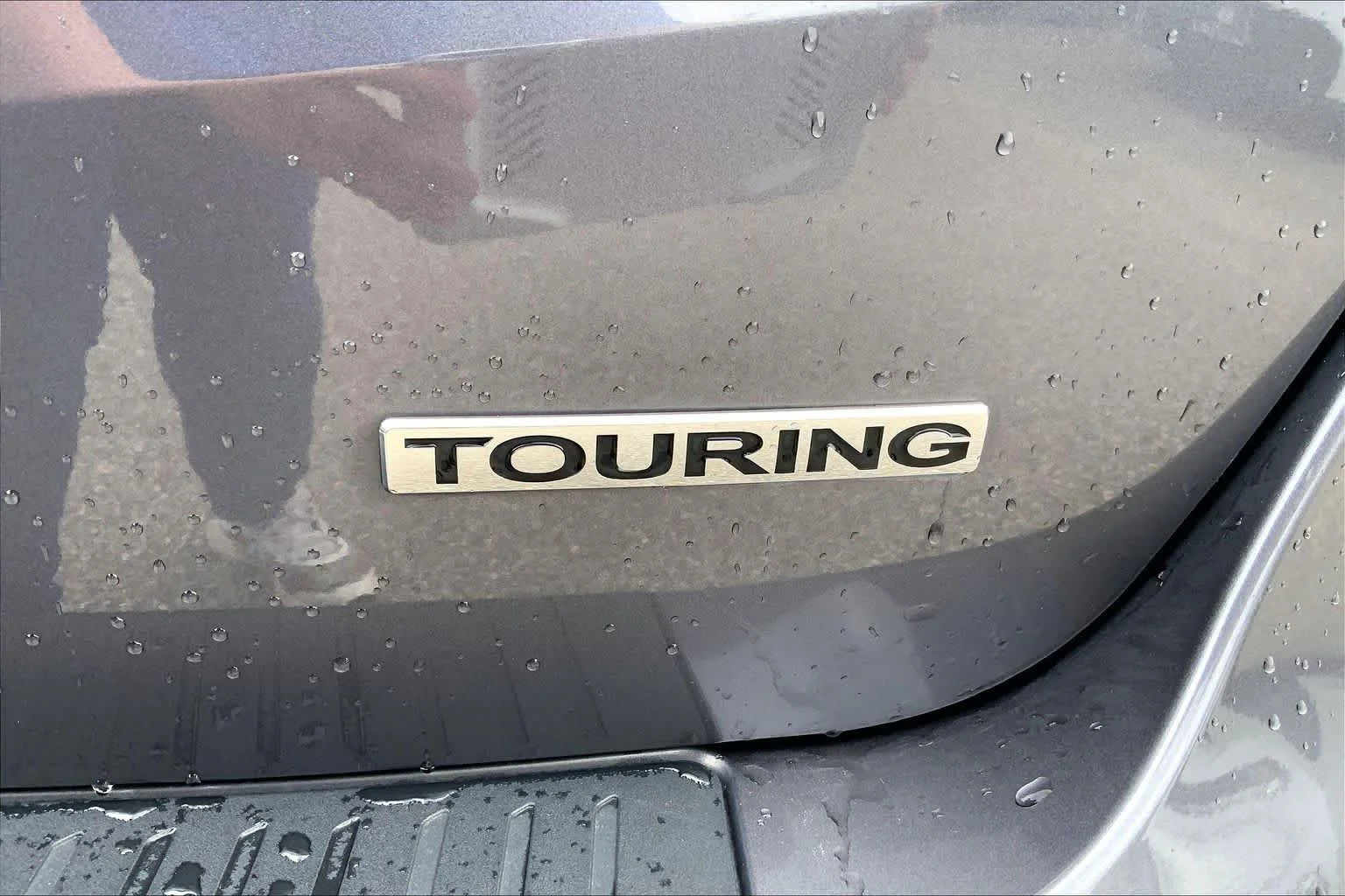 Certified Used 2018 Modern Steel Metallic Honda Touring image 10