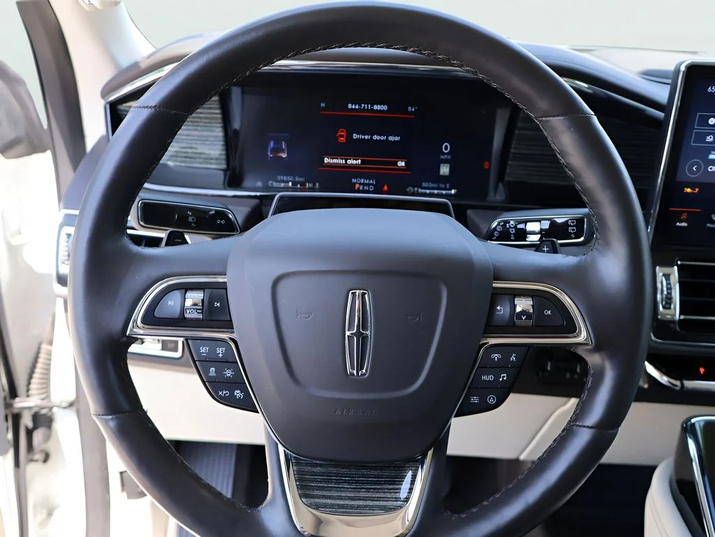 Used 2024 White Metallic Lincoln Black Label image 32