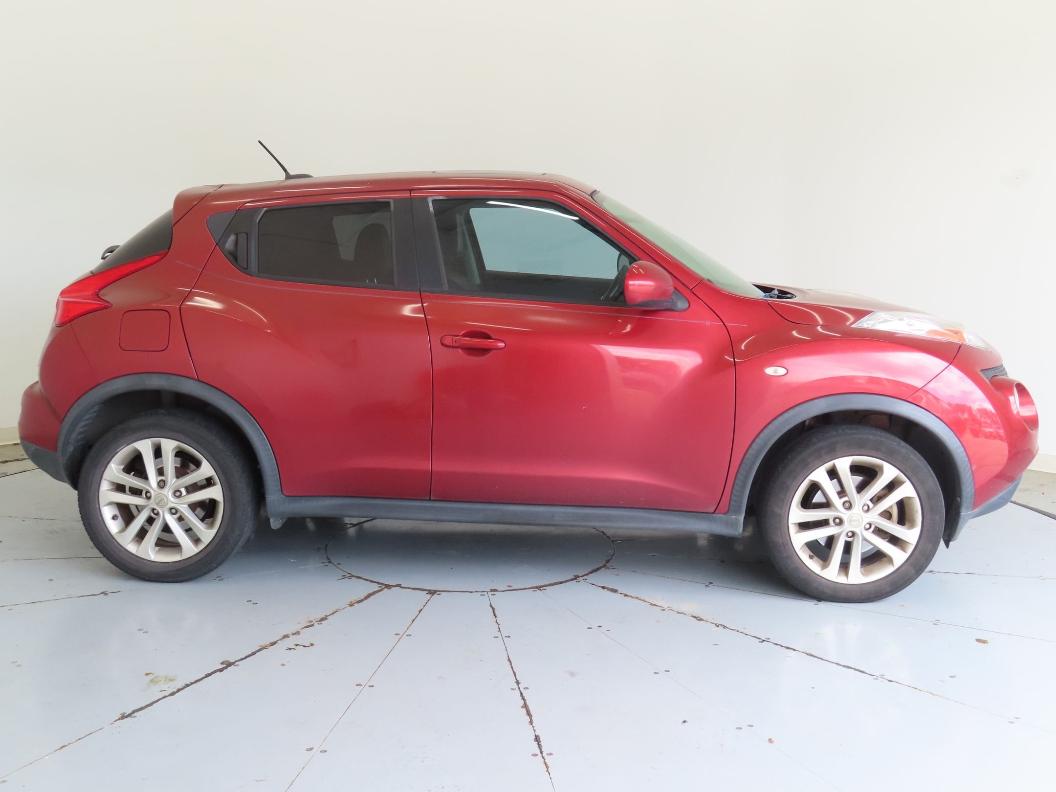 Used 2013 Nissan JUKE SL with VIN JN8AF5MR5DT224916 for sale in McKinney, TX