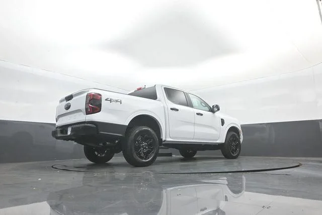 New 2026 Oxford White Ford XLT image 40