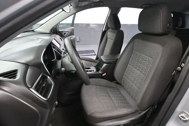 Used 2022 Silver Chevrolet LT image 23