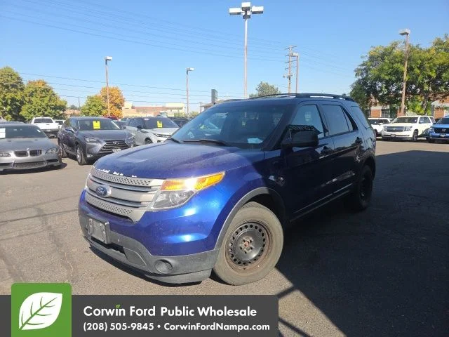 Used 2013 Blue Metallic Ford  image 2