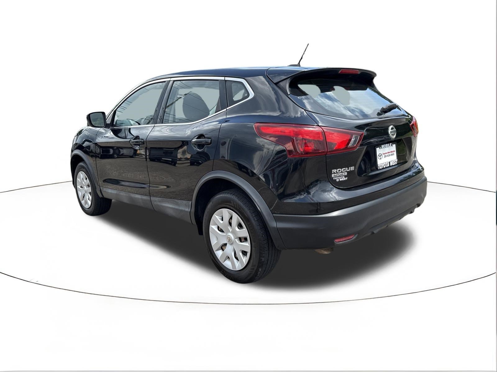 Used 2019 Magnetic Black Pearl Nissan S image 5
