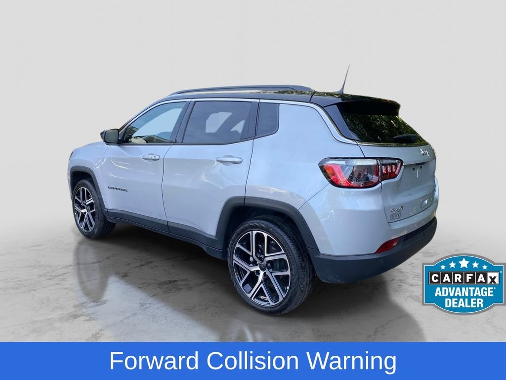 Used 2025 Silver Jeep Limited image 4