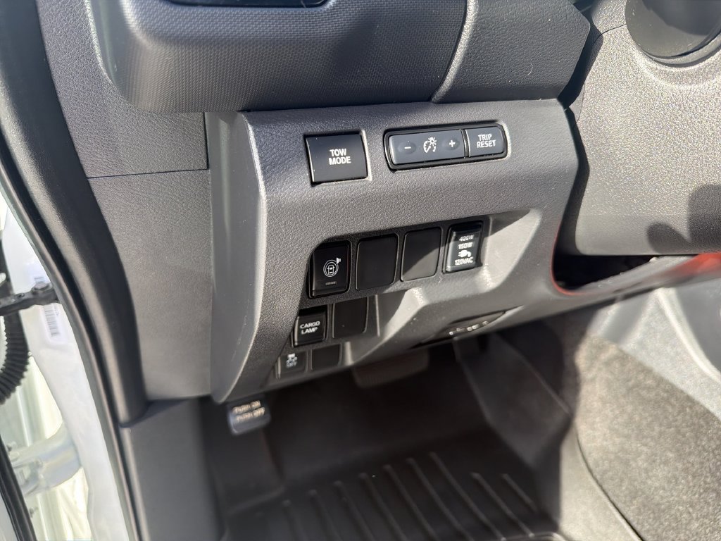 2022 Nissan Frontier PRO-X - Photo 11