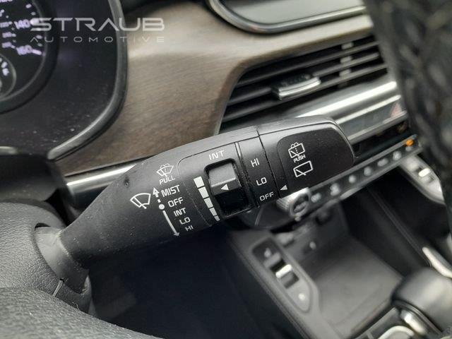 Used 2020 Ebony Black Kia EX image 17