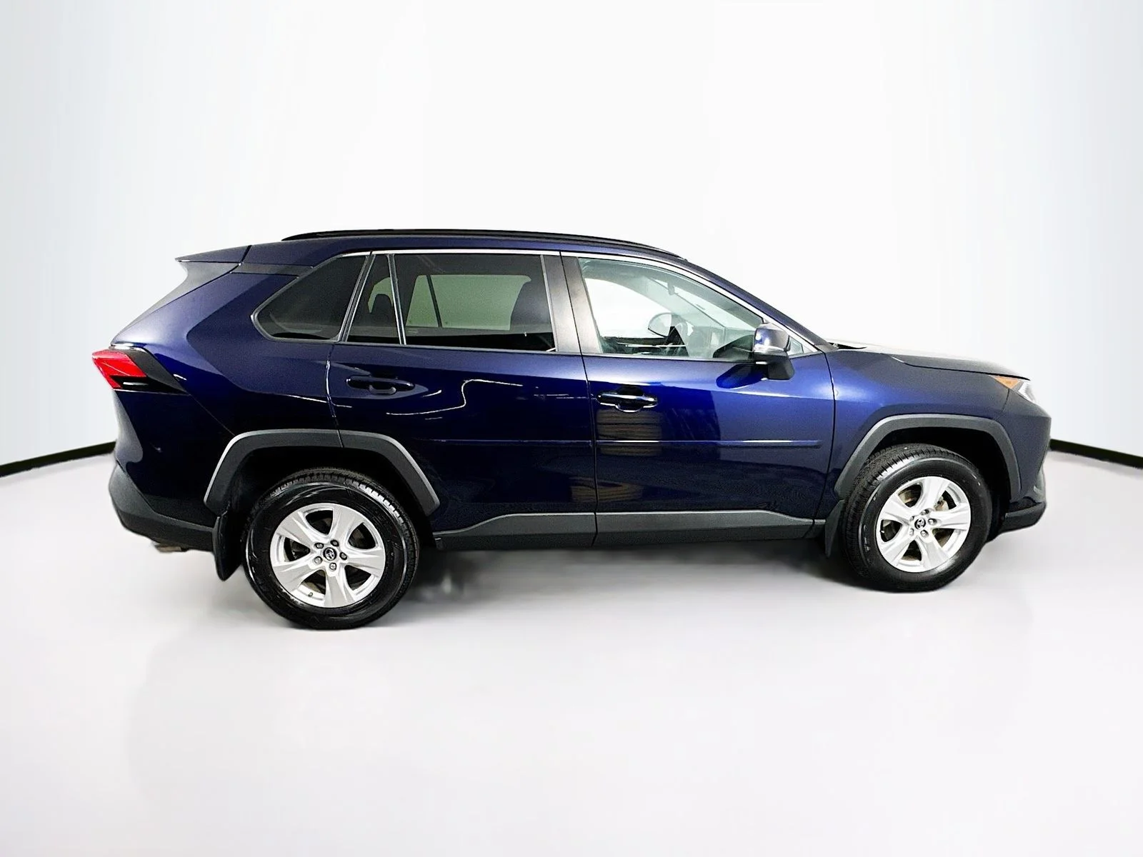 Used 2020 Blue Toyota XLE image 8