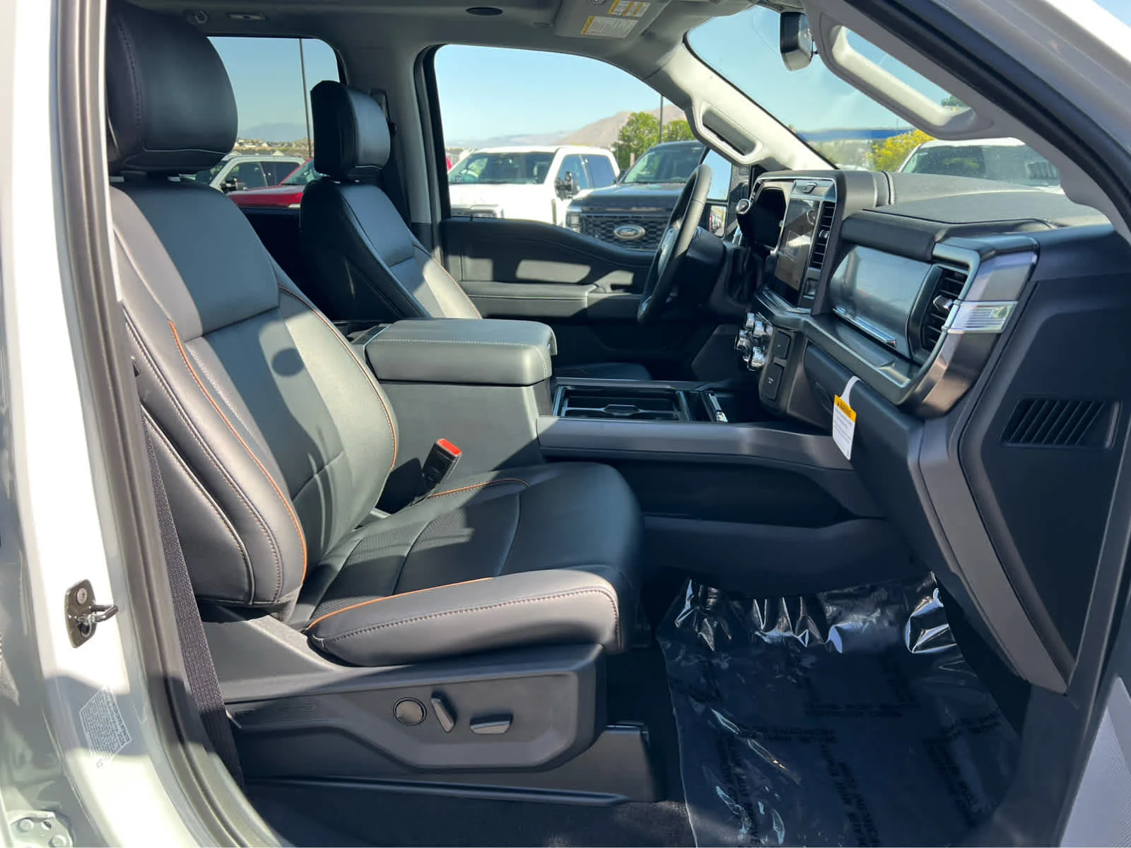 New 2026 Avalanche Ford F-350® Lariat® image 17