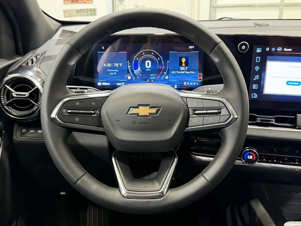2027 Chevrolet Equinox LT - Photo 25